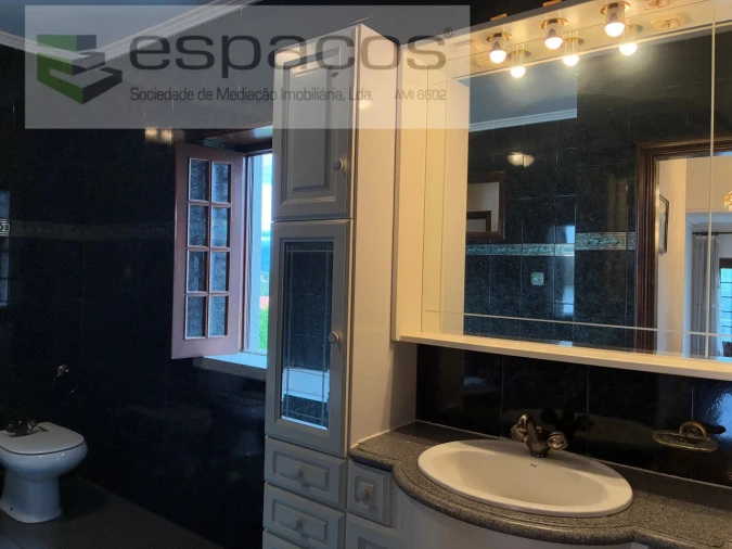 Moradia T4 para Venda em Fundão, Valverde, Donas, A. Joanes, A. Nova Cabo Foto 25