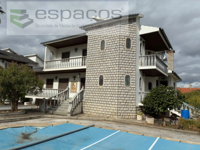 Moradia T4 para Venda em Fundão, Valverde, Donas, A. Joanes, A. Nova Cabo Foto 2