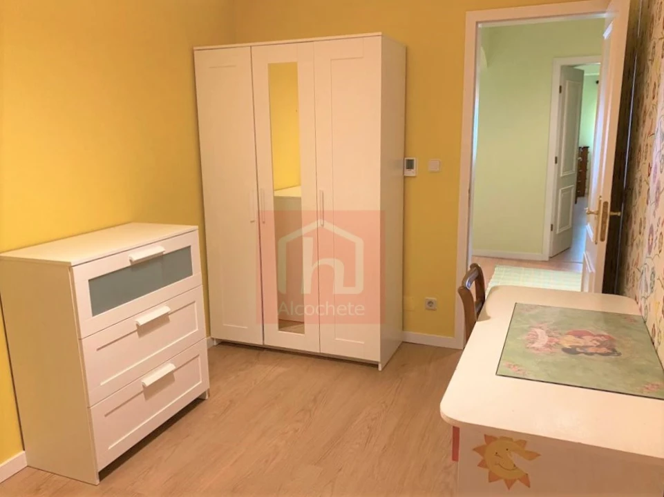 Apartamento T3 para Arrendamento em Alcochete Foto 8