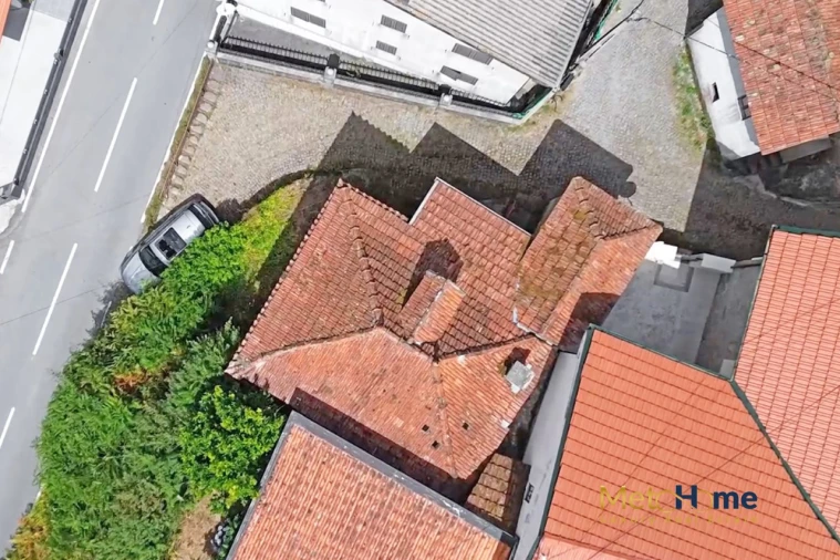 Moradia T3 para Venda em Santiago de Piães Foto 4