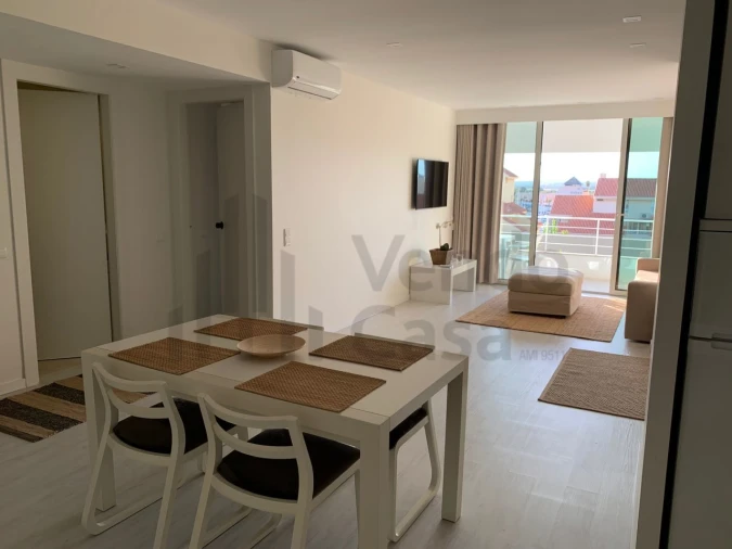 Apartamento T1 para Arrendamento em Quarteira Foto 11