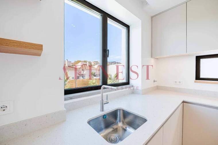 Moradia T2 para Venda em Carcavelos e Parede Foto 12