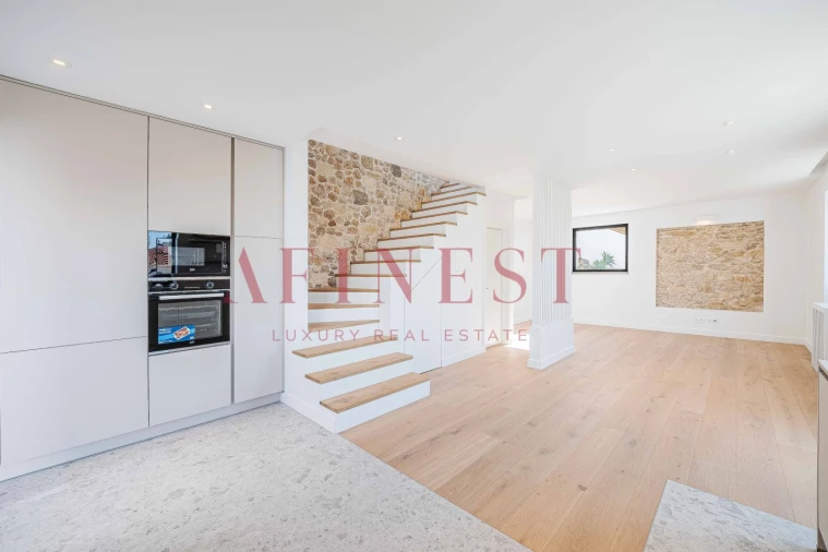 Moradia T2 para Venda em Carcavelos e Parede Foto 16