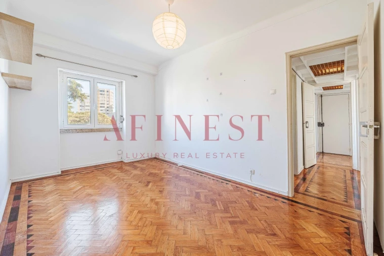 Apartamento T2 para Venda em Penha de França Foto 22