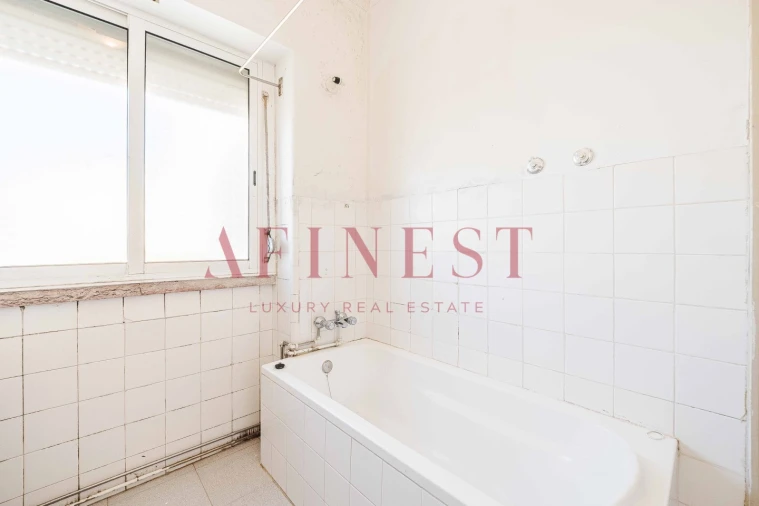 Apartamento T2 para Venda em Penha de França Foto 28