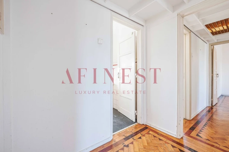 Apartamento T2 para Venda em Penha de França Foto 32