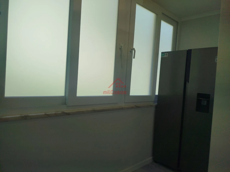 Apartamento T2 para Venda em Benfica Foto 25