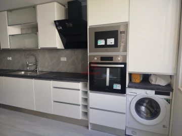 Apartamento T2 para Venda em Benfica