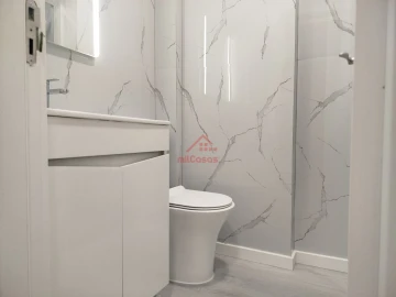 Apartamento T2 para Venda em Benfica
