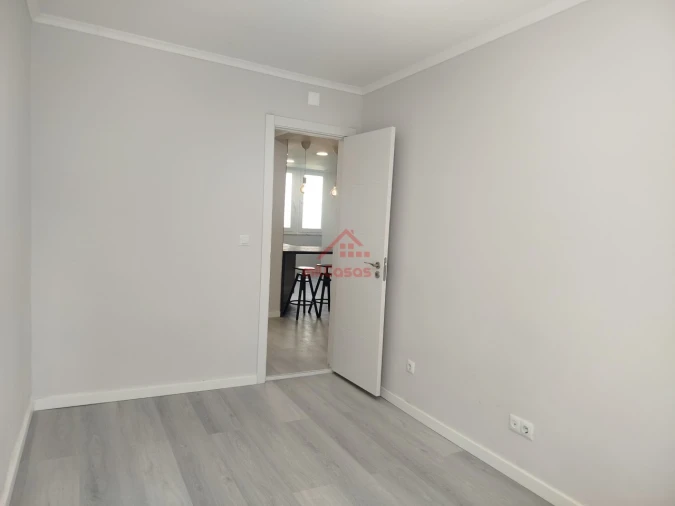 Apartamento T2 para Venda em Benfica Foto 22