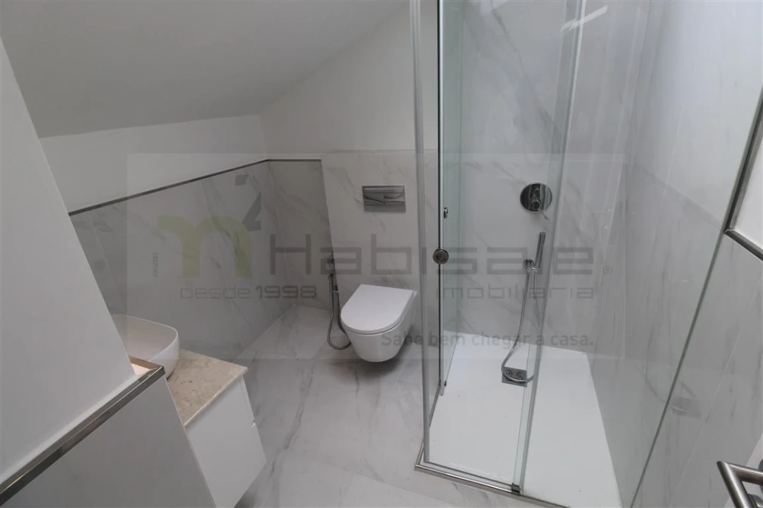 Apartamento T2 para Venda em Massamá e Monte Abraão Foto 11