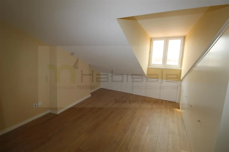 Apartamento T2 para Venda em Massamá e Monte Abraão Foto 18