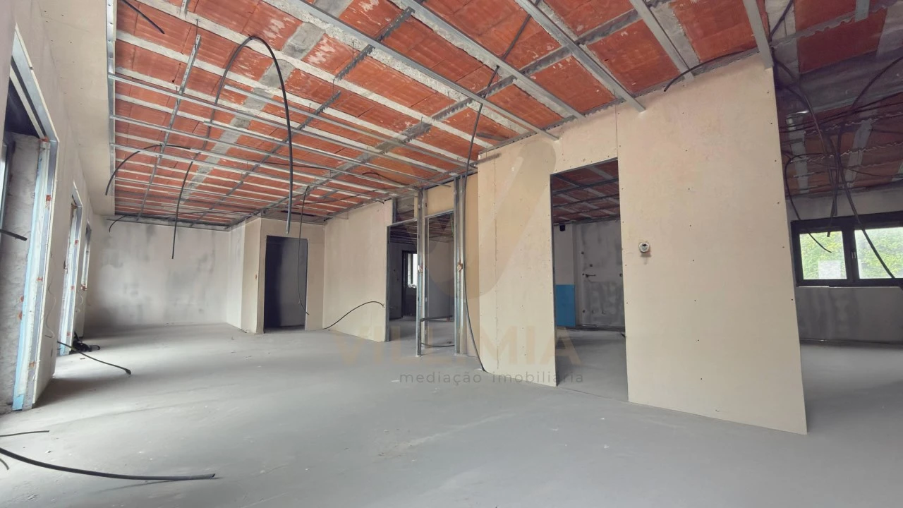 Prédio para Venda em Arca e Ponte de Lima Foto 18