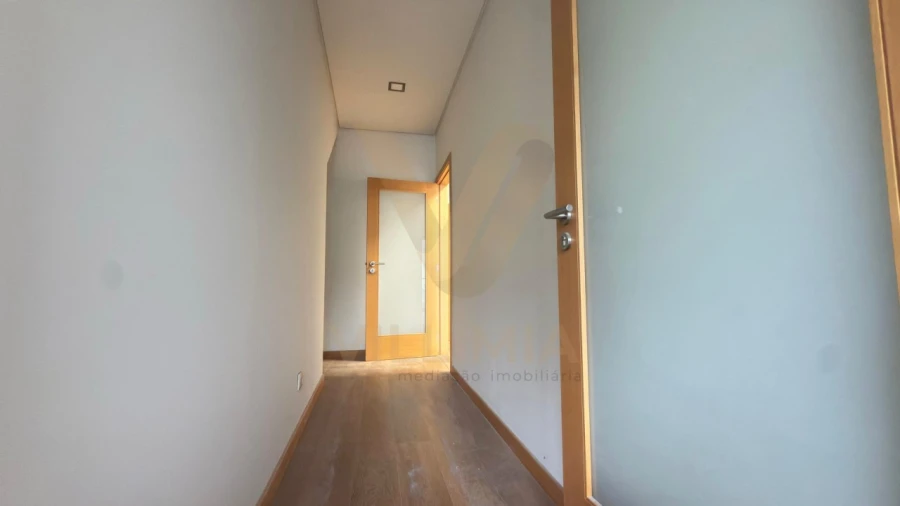 Prédio para Venda em Arca e Ponte de Lima Foto 7