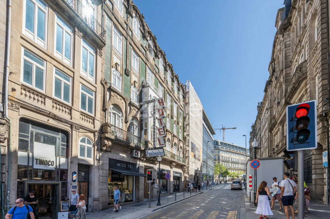 Negócio para Arrendamento em Cedofeita, Santo Ildefonso, Sé, Miragaia, São Nicolau e Vitória Foto 8