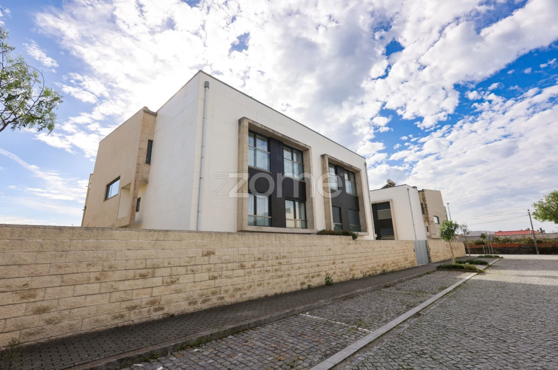 Apartamento T3 para Venda em Esposende, Marinhas e Gandra Foto 1
