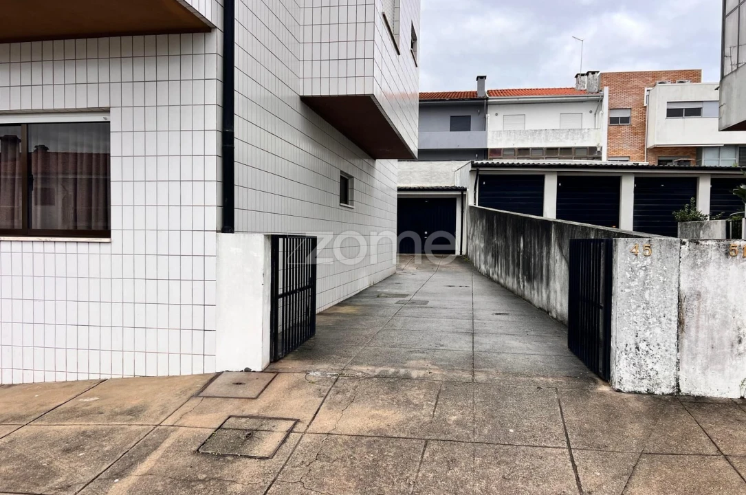 Apartamento T1 para Venda em Alfena Foto 17