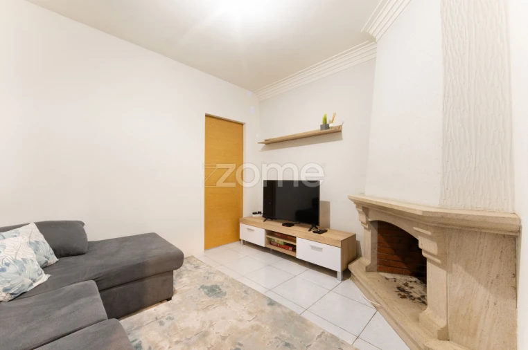 Apartamento T1 para Venda em Alfena Foto 6