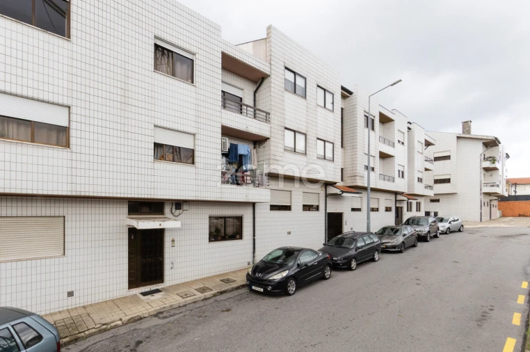 Apartamento T1 para Venda em Alfena Foto 16