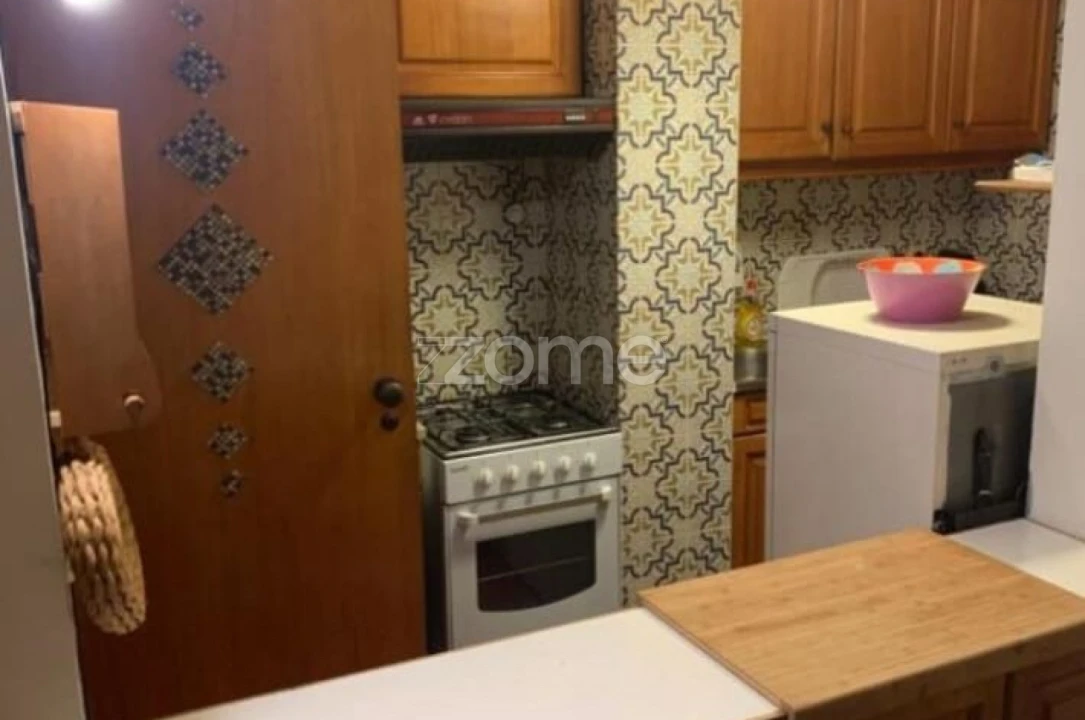 Apartamento T1 para Venda em Sé Nova, Santa Cruz, Almedina e São Bartolomeu Foto 5