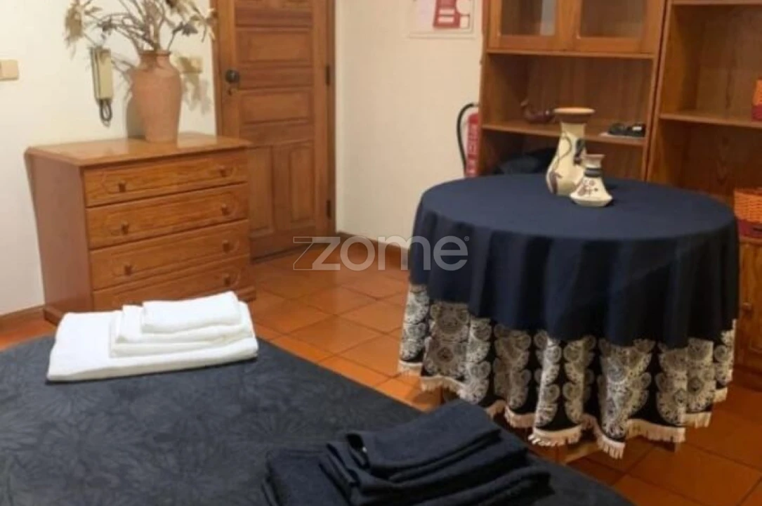Apartamento T1 para Venda em Sé Nova, Santa Cruz, Almedina e São Bartolomeu Foto 9