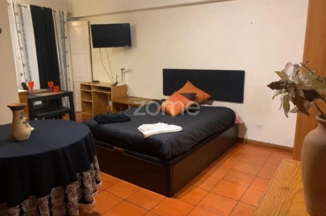 Apartamento T1 para Venda em Sé Nova, Santa Cruz, Almedina e São Bartolomeu Foto 13