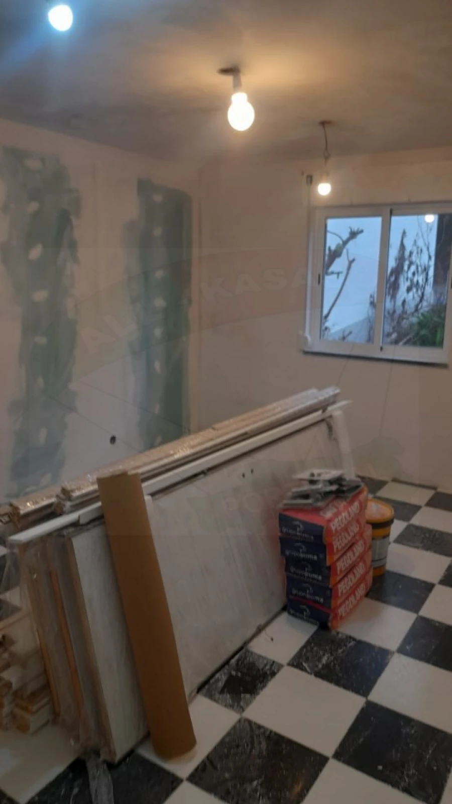 Apartamento T3 para Venda em Castanheira do Ribatejo e Cachoeiras Foto 9