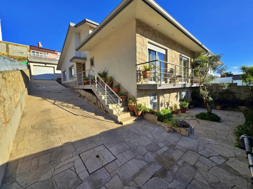 Moradia T3 para Venda em Coronado (São Romão e São Mamede) Foto 1