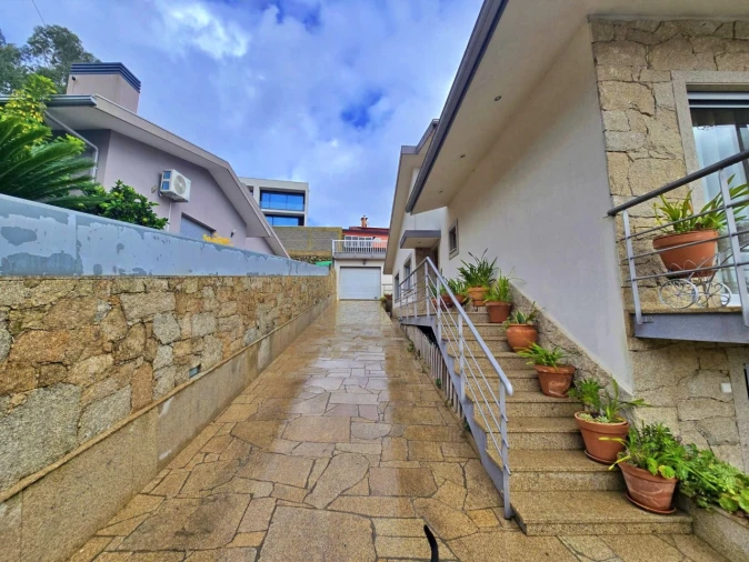 Moradia T3 para Venda em Coronado (São Romão e São Mamede) Foto 16