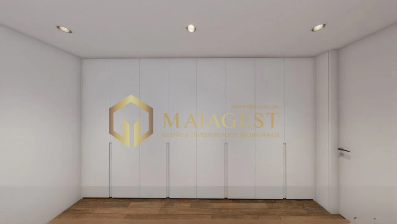 Moradia T4 para Venda em Sandim, Olival, Lever e Crestuma Foto 14