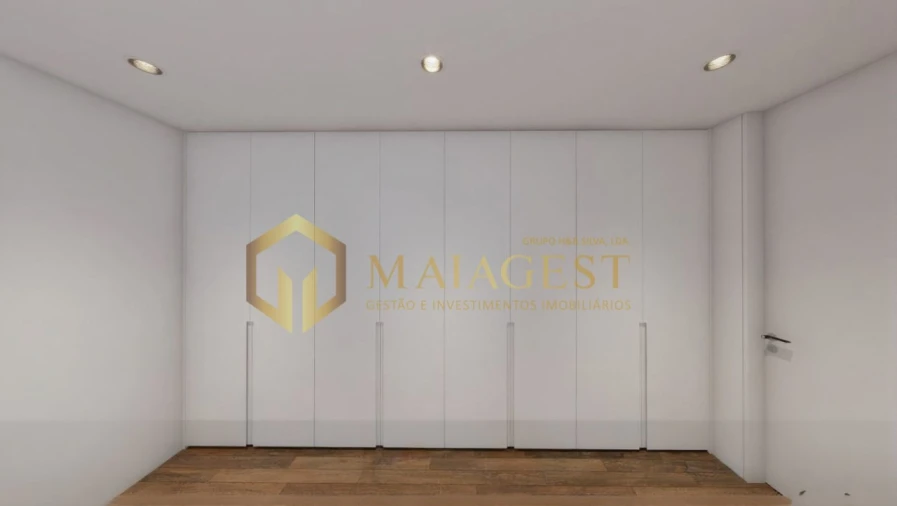 Moradia T4 para Venda em Sandim, Olival, Lever e Crestuma Foto 14