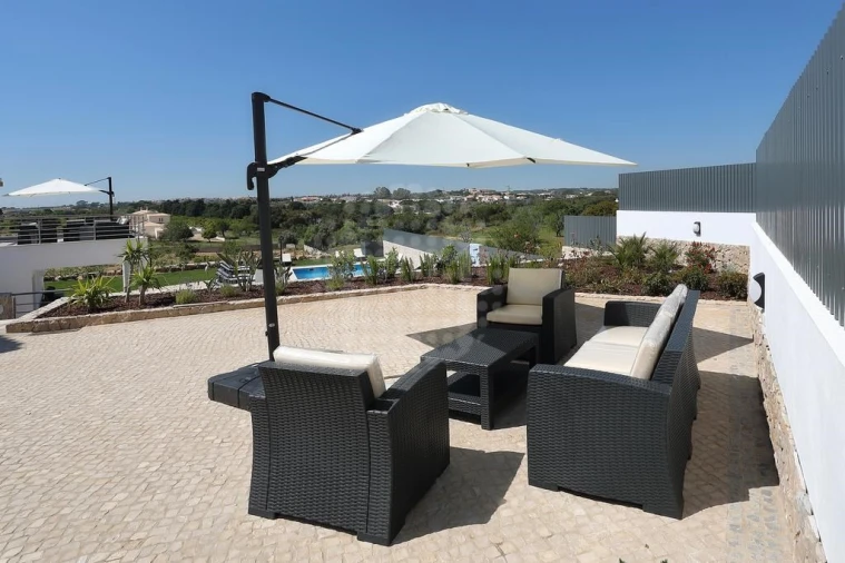 Moradia T10 para Venda em Albufeira e Olhos de Água Foto 21