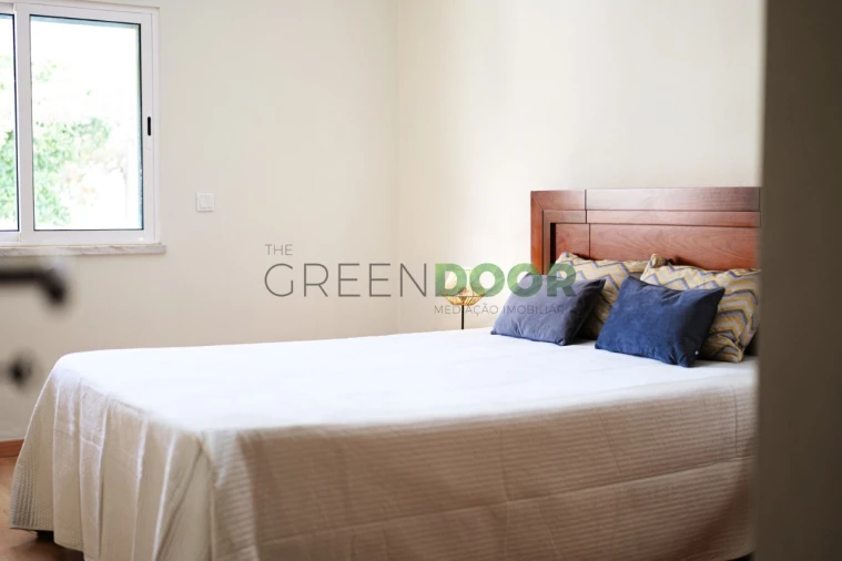 Moradia T2 para Venda em Amora Foto 18