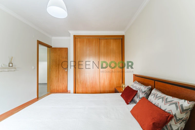 Moradia T2 para Venda em Amora Foto 23