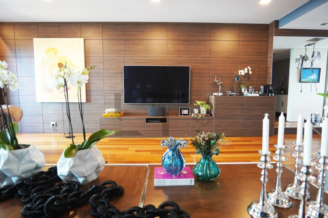 Apartamento T5 para Venda em Avenidas Novas Foto 9