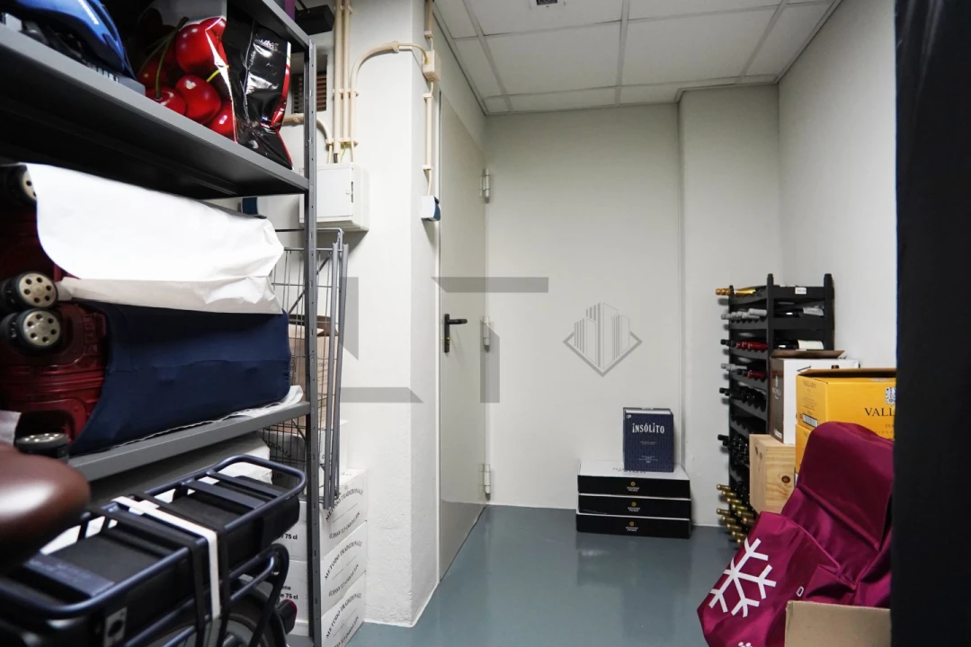 Apartamento T5 para Venda em Avenidas Novas Foto 64