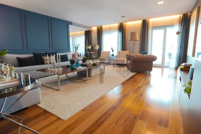 Apartamento T5 para Venda em Avenidas Novas