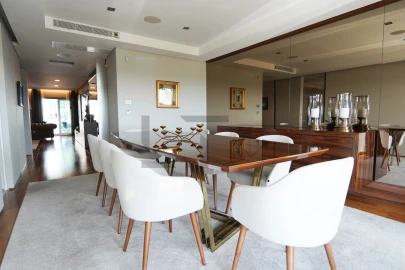 Apartamento T5 para Venda em Avenidas Novas