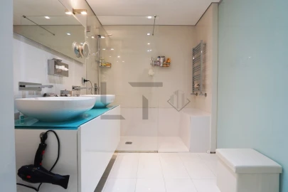 Apartamento T5 para Venda em Avenidas Novas
