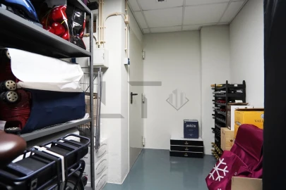 Apartamento T5 para Venda em Avenidas Novas
