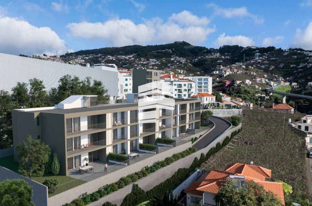 Apartamento T3 para Venda em Estreito de Camara de Lobos Foto 8