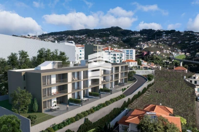 Apartamento T3 para Venda em Estreito de Camara de Lobos