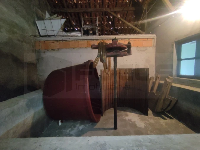 Moradia T4 para Venda em Palhaça Foto 40