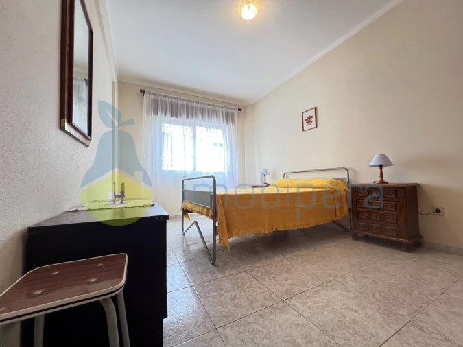 Apartamento T2 para Venda em Portimão Foto 4