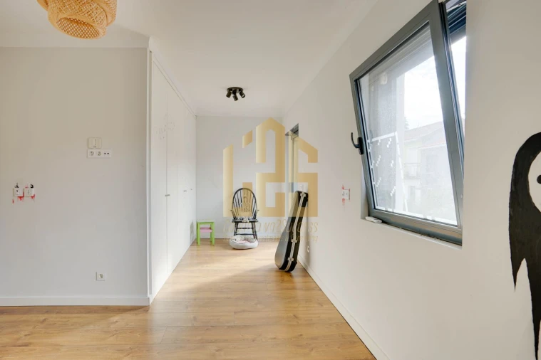 Moradia T4 para Venda em Benfica Foto 18