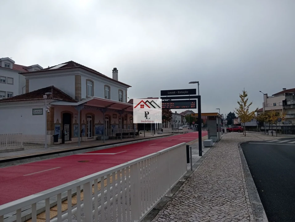 Moradia T3 para Venda em Lousã e Vilarinho Foto 1