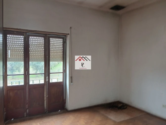 Moradia T3 para Venda em Lousã e Vilarinho Foto 7