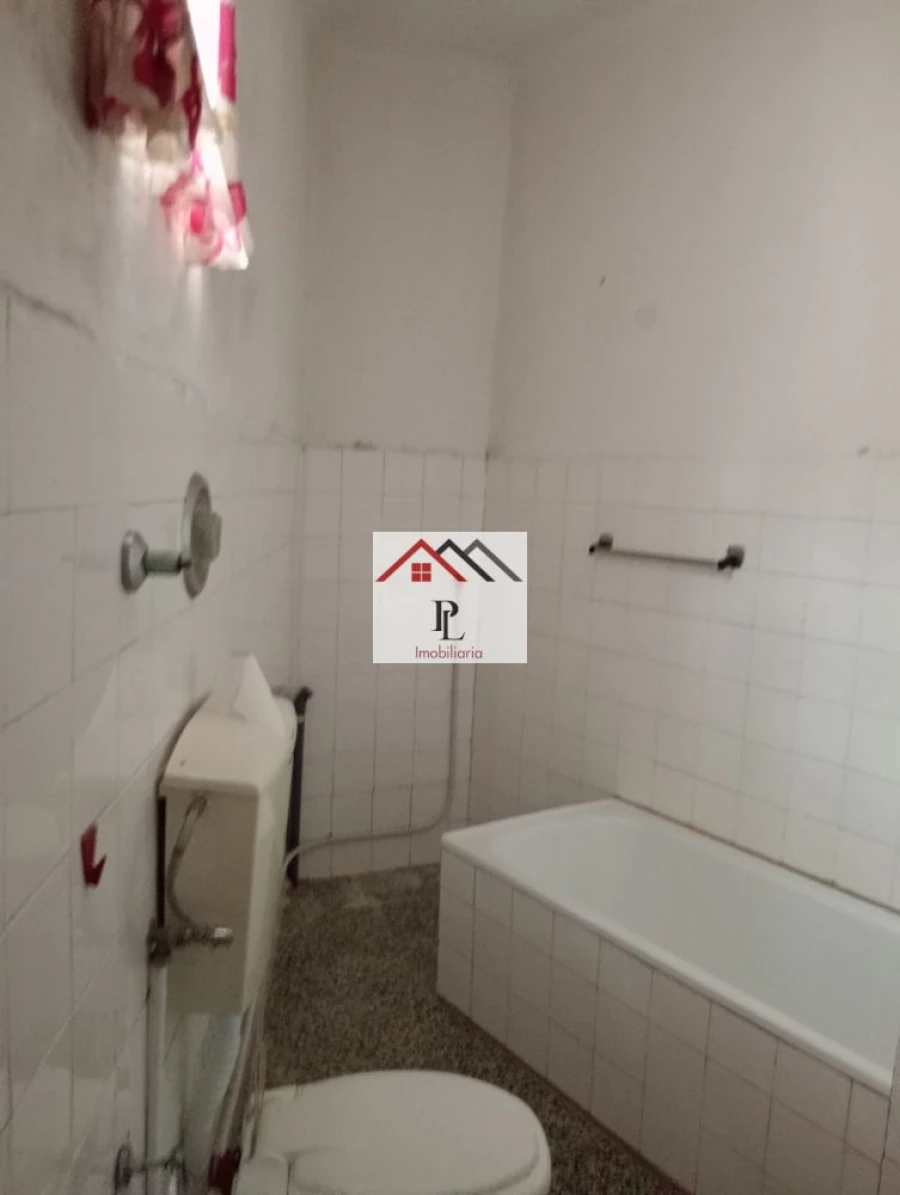 Moradia T3 para Venda em Lousã e Vilarinho Foto 27