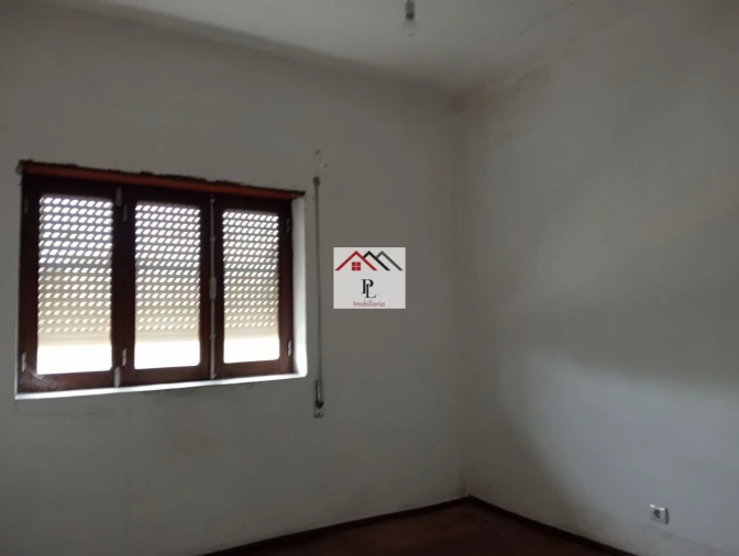 Moradia T3 para Venda em Lousã e Vilarinho Foto 8