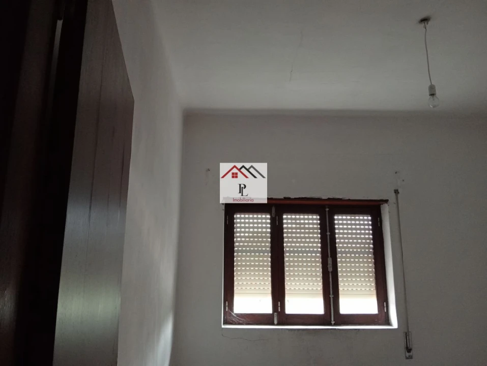 Moradia T3 para Venda em Lousã e Vilarinho Foto 9